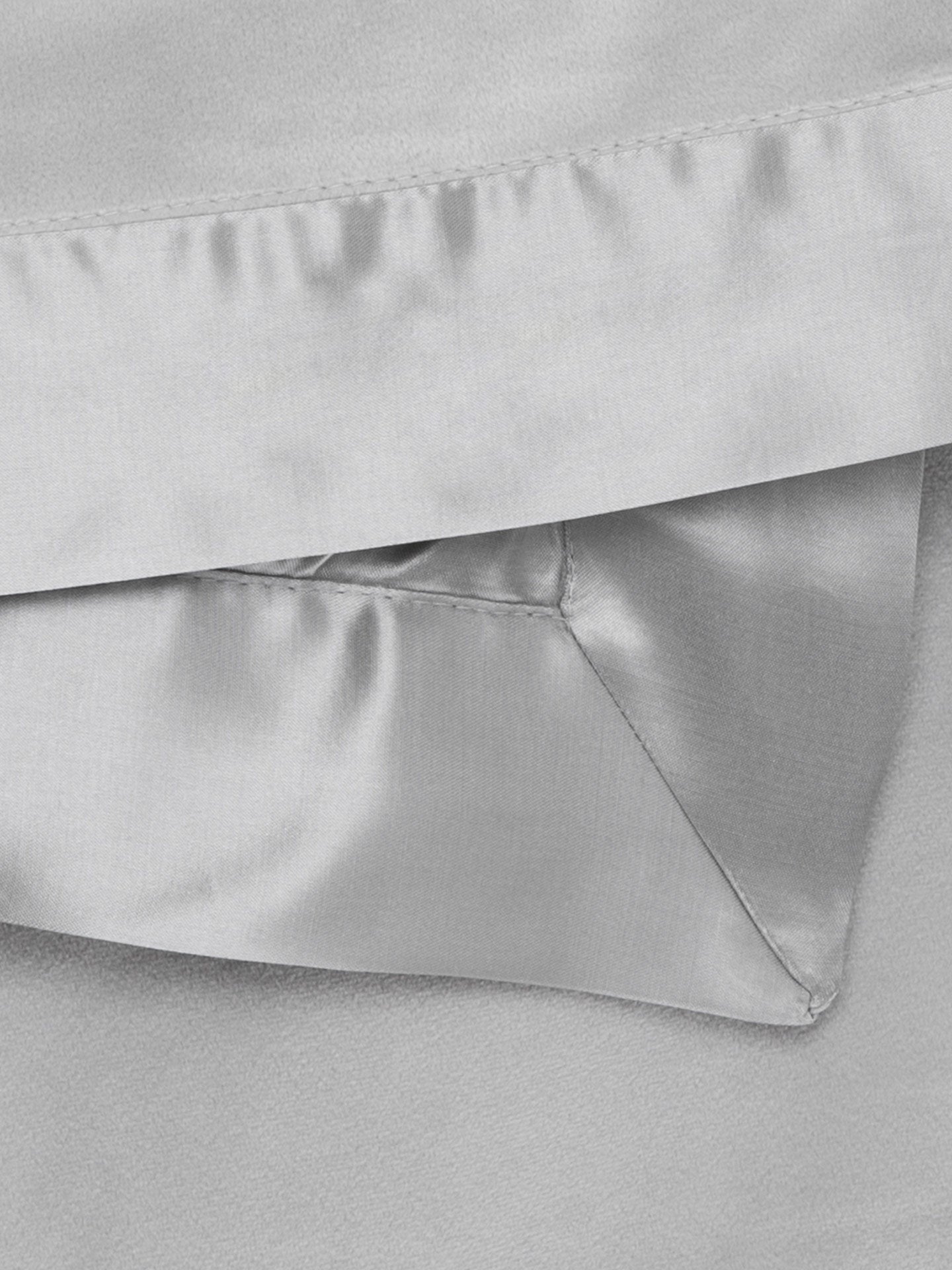 Velvet Deluxe™ Baby Blanket