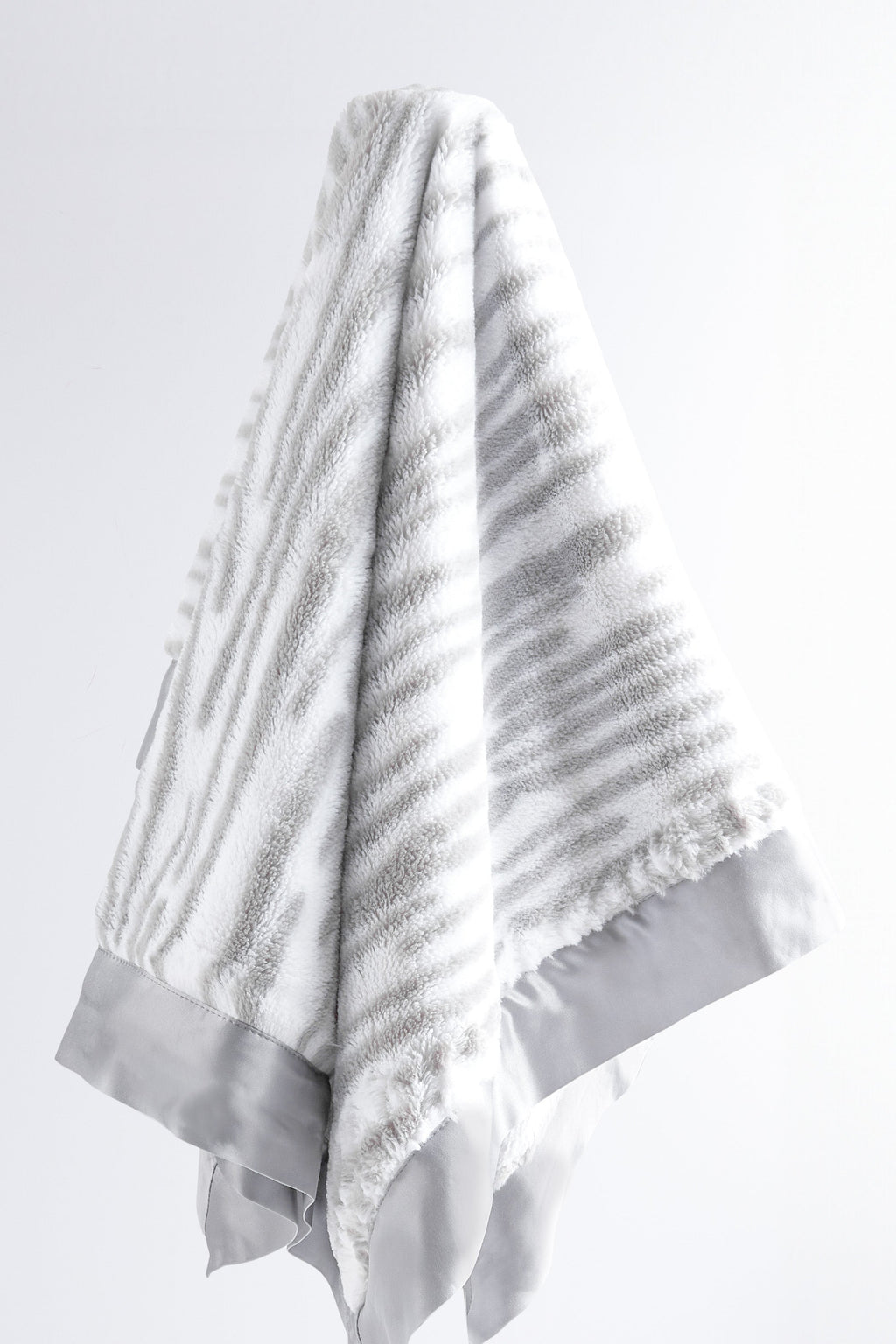 Luxe Grass Blanket
